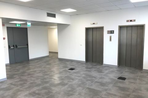 Erhvervsejendom i Milan, Milan, Milan - € 51.666 | Ref: ULKN208 - foto 20