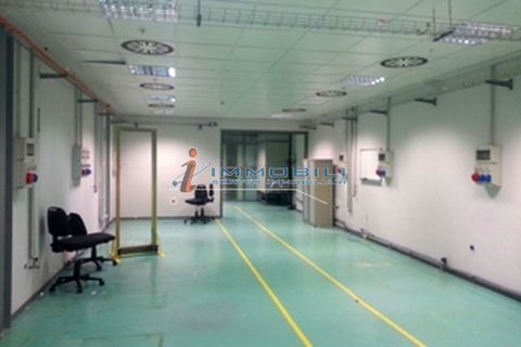 Erhvervsejendom i Monza, Monza and Brianza, Monza - € 33.333 | Ref: ML813 - foto 5