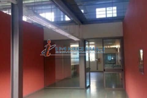 Erhvervsejendom i Monza, Monza and Brianza, Monza - € 33.333 | Ref: ML813 - foto 24