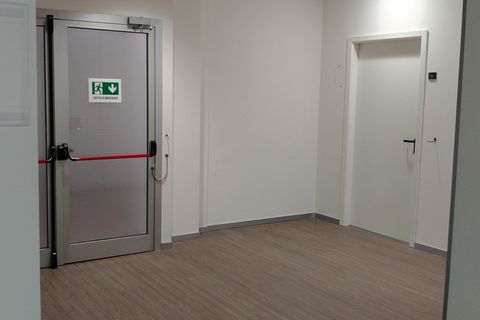 Erhvervsejendom i Monza, Monza and Brianza, Monza - € 10.666 | Ref: UL3095 - foto 20