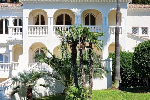 Landejendom i Antibes, Alpes-Maritimes, Antibes - € 10.700.000 | Ref: 7496V - foto 9