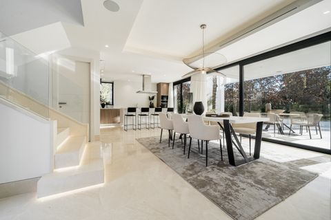 Villa a Estepona, Malaga, Estepona - € 1.995.000 | Ref: 1969MVD24 - foto 13