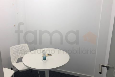 L'establiment comercial a Carnaxide, Lisbon, Carnaxide - € 4.750/mes | Ref: CDCA0101-574 - foto 7