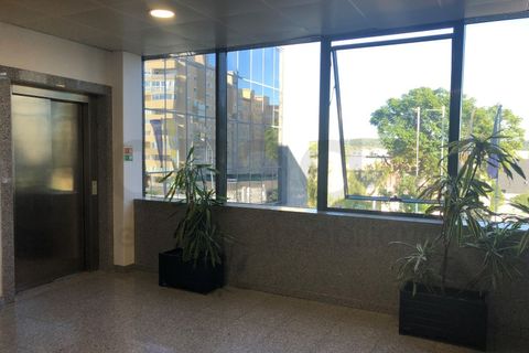 L'establiment comercial a Carnaxide, Lisbon, Carnaxide - € 4.750/mes | Ref: CDCA0101-574 - foto 35