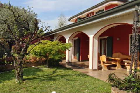 Villa i Arcade, Treviso, Arcade - € 400.000 | Ref: DV55 - foto 5