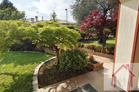 Villa i Arcade, Treviso, Arcade - € 400.000 | Ref: DV55 - foto 6