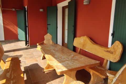 Villa i Arcade, Treviso, Arcade - € 400.000 | Ref: DV55 - foto 8