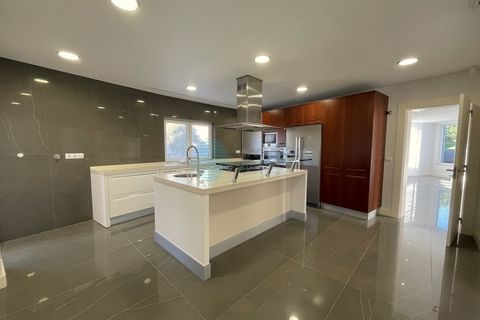 Villa i Belas, Lisbon, Belas - € 1.450.000 | Ref: 2659-V4UM - foto 5
