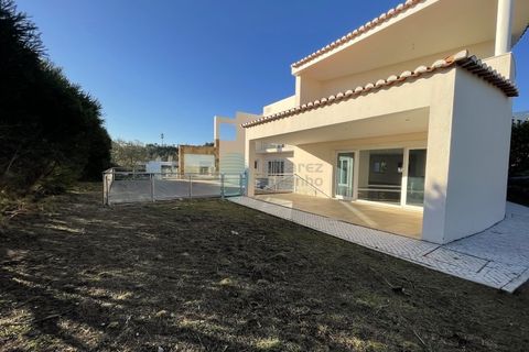 Villa i Belas, Lisbon, Belas - € 1.450.000 | Ref: 2659-V4UM - foto 14