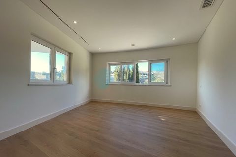 Villa i Belas, Lisbon, Belas - € 1.450.000 | Ref: 2659-V4UM - foto 16