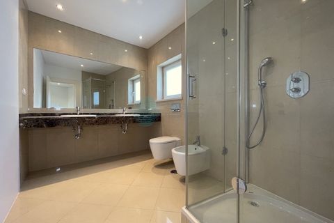 Villa i Belas, Lisbon, Belas - € 1.450.000 | Ref: 2659-V4UM - foto 32