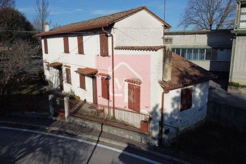 Villa i Ruda, Udine, Ruda - € 45.000 | Ref: AR2171 - foto 5