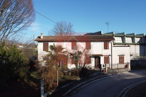 Villa i Ruda, Udine, Ruda - € 45.000 | Ref: AR2171 - foto 12
