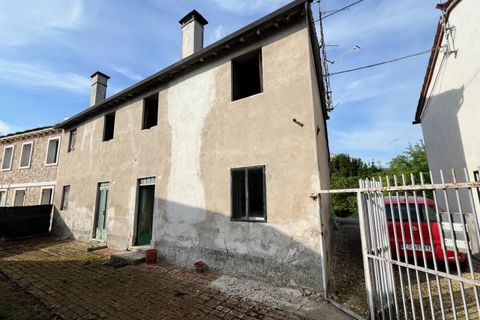 Landejendom i Lonigo, Vicenza, Lonigo - € 75.000 | Ref: 1027 - foto 3