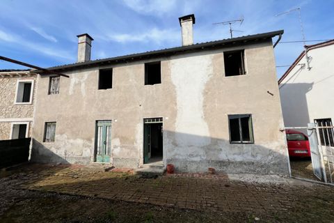 Landejendom i Lonigo, Vicenza, Lonigo - € 75.000 | Ref: 1027 - foto 6