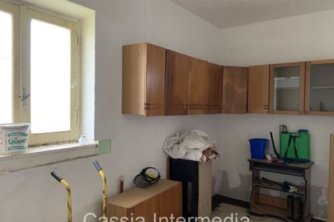 Villa i Sutri, Viterbo, Sutri - € 59.000 | Ref: Piancastagno - foto 11