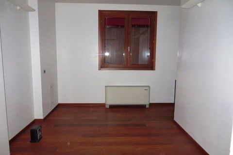 Erhvervsejendom i Parma, Parma, Parma - € 129.999 | Ref: TREV11 - foto 8