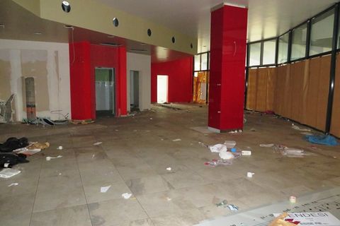 Erhvervsejendom i Parma, Parma, Parma - € 451.000 | Ref: LBVELA - foto 6