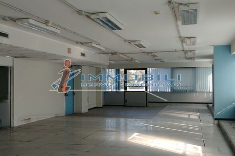 Erhvervsejendom i Segrate, Milan, Segrate - € 30.000 | Ref: UL3165 - foto 5