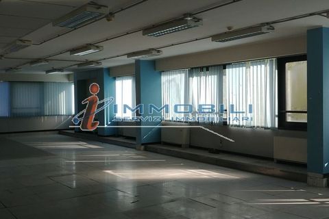 Erhvervsejendom i Segrate, Milan, Segrate - € 30.000 | Ref: UL3165 - foto 8