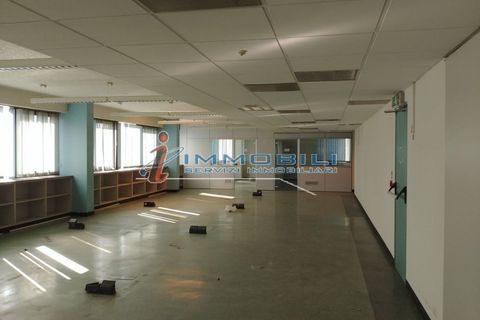 Erhvervsejendom i Segrate, Milan, Segrate - € 30.000 | Ref: UL3165 - foto 17