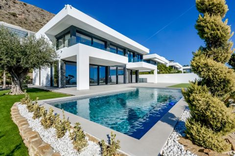 Villa a Finestrat, Alicante, Finestrat - € 4.450.000 | Ref: CON-80782 - foto 2
