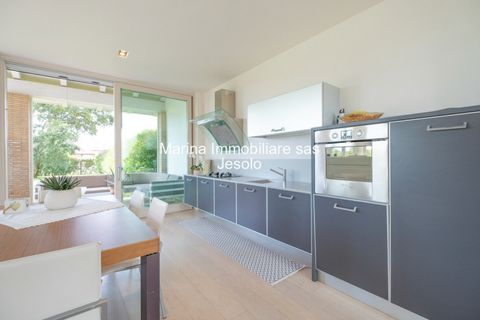Villa i Jesolo, Venice, Jesolo - € 890.000 | Ref: L 746 - foto 16