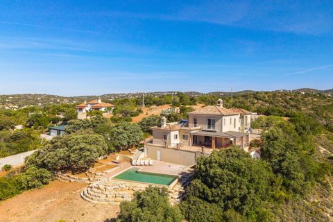 Villa i Estoi, Faro, Estoi - € 1.200.000 | Ref: IDH33098 - foto 2