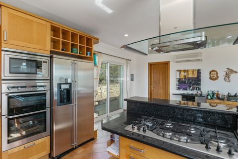 Villa i Estoi, Faro, Estoi - € 1.200.000 | Ref: IDH33098 - foto 9