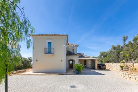 Villa i Estoi, Faro, Estoi - € 1.200.000 | Ref: IDH33098 - foto 32