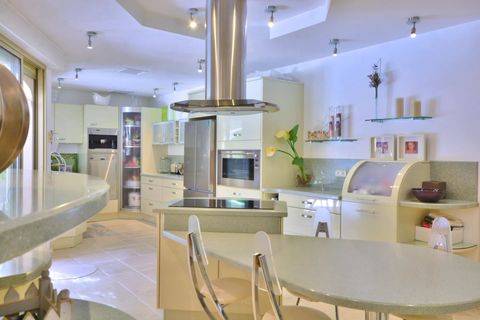 Villa i Valbonne, Alpes-Maritimes, Valbonne - € 1.679.000 | Ref: HH-14974363 - foto 20