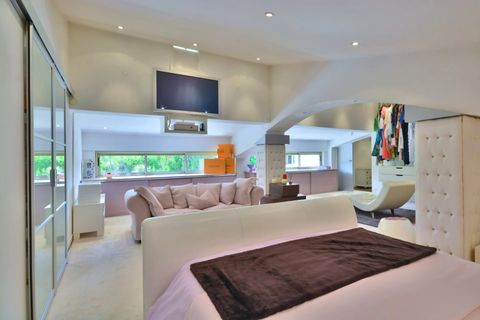 Villa i Valbonne, Alpes-Maritimes, Valbonne - € 1.679.000 | Ref: HH-14974363 - foto 30