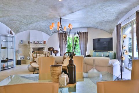 Villa i Valbonne, Alpes-Maritimes, Valbonne - € 1.679.000 | Ref: HH-14974363 - foto 33