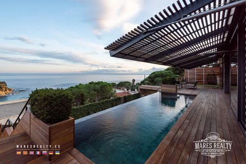 Villa i Lloret De Mar, Gerona, Lloret De Mar - € 4.500.000 | Ref: CHA0153 - foto 1