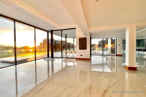Villa i Sotogrande, Cadiz, Sotogrande - € 4.500.000 | Ref: N-4966589 - foto 8