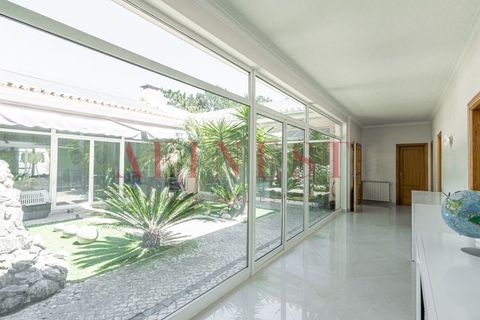Villa i Almada, Setubal, Almada - € 1.800.000 | Ref: L0205/23 - foto 1