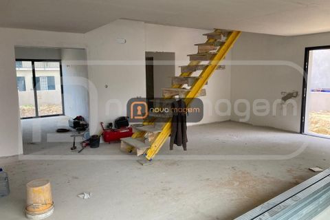 Villa i Aveiro, Aveiro, Aveiro - € 425.000 | Ref: 1400 - foto 1