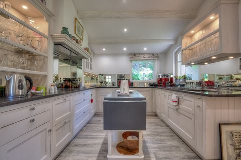 Villa a Chateauneuf-Grasse, Alpes-Maritimes, Chateauneuf-Grasse - € 3.190.000 | Ref: HH-14571955 - foto 13