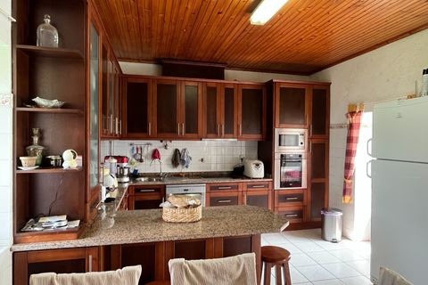 Byhus i Horta, Faial, Horta - € 320.000 | Ref: 801 - foto 6