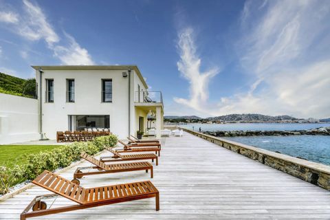 Villa i Sainte-Maxime, Var, Sainte-Maxime - € 10.780.000 | Ref: HH-14171279 - foto 1