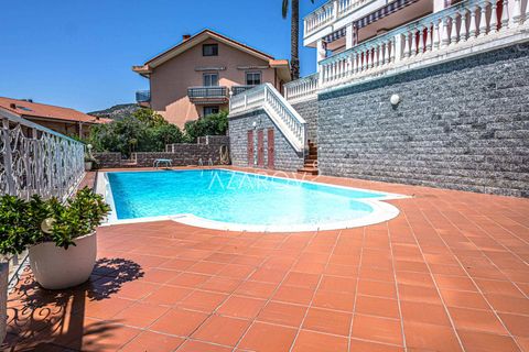 Villa i Sanremo, Imperia, Sanremo - € 2.350.000 | Ref: 5500 - foto 2
