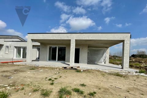 Villa a Legnaro, Padua, Legnaro - € 320.000 | Ref: L-066 - foto 2
