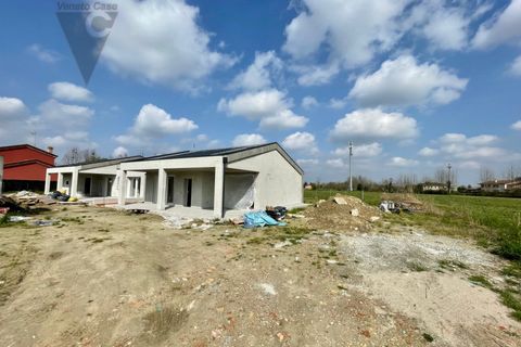 Villa a Legnaro, Padua, Legnaro - € 320.000 | Ref: L-066 - foto 4