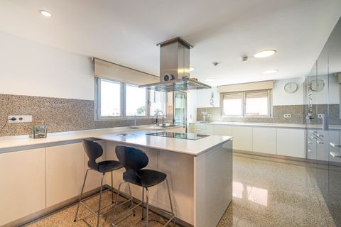 Villa a Torrevieja, Alicante, Torrevieja - € 6.000/mes | Ref: RENT-280R - foto 16