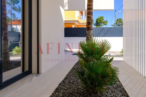 Villa in Almada, Setubal, Almada - € 999.999 | Ref: L1405/23 - foto 5