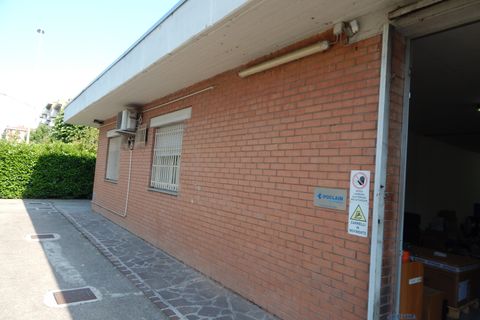 L'establiment comercial a Carpi, Modena, Carpi - € 2.800/mes | Ref: OIU-870 - foto 4