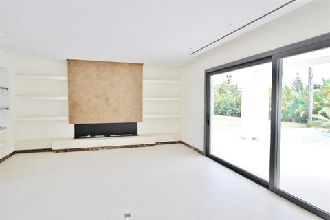Villa a Estepona, Malaga, Estepona - € 3.350.000 | Ref: DPIe4128 - foto 10