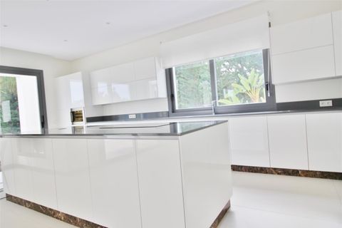 Villa a Estepona, Malaga, Estepona - € 3.350.000 | Ref: DPIe4128 - foto 12