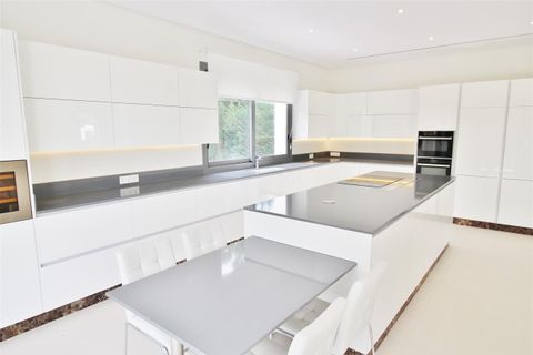 Villa a Estepona, Malaga, Estepona - € 3.350.000 | Ref: DPIe4128 - foto 13