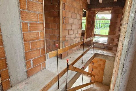 Byhus i Spinea, Venice, Spinea - € 480.000 | Ref: SPIV1530 - foto 2